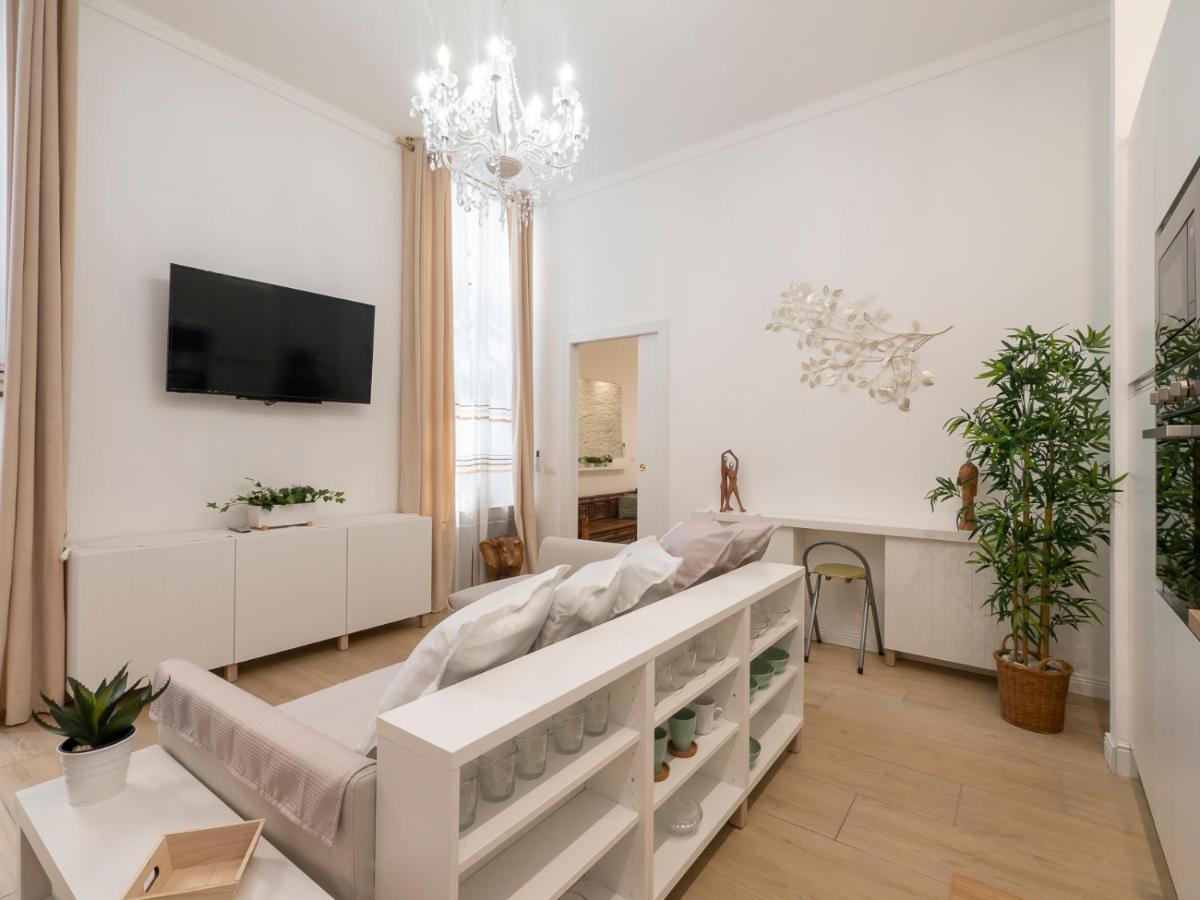 Апартаменти White Loft Near Duomo Orti 14 Мілан Екстер'єр фото